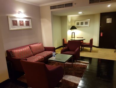 Junior-Suite-03-391x295