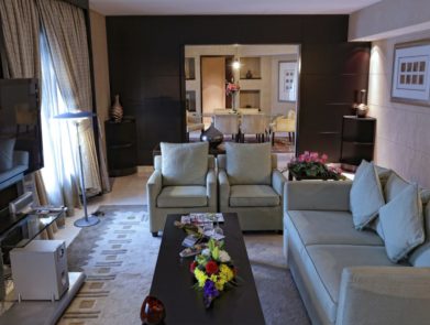 Presidential-Living-Room-e1572805139646-391x295